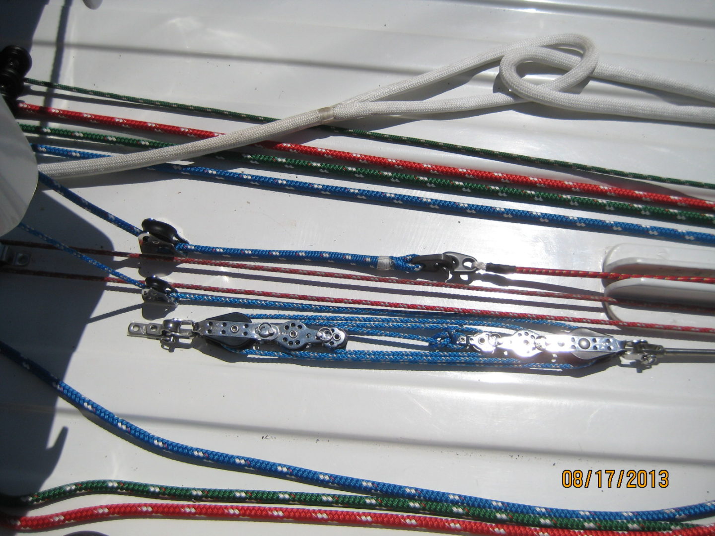 A close up of some ropes and cords